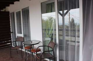 Гостевой дом На Юго Западной Судак Трехместный номер Делюкс с видом на море-6