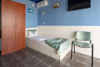 Гостевой дом На Юго Западной Судак Трехместный номер Делюкс с видом на море-3